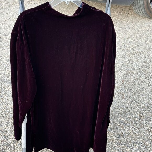 Elizabeth by Liz Claiborne Velvet Top Women's Size 22 Maroon Long Sleeve - Picture 6 of 11